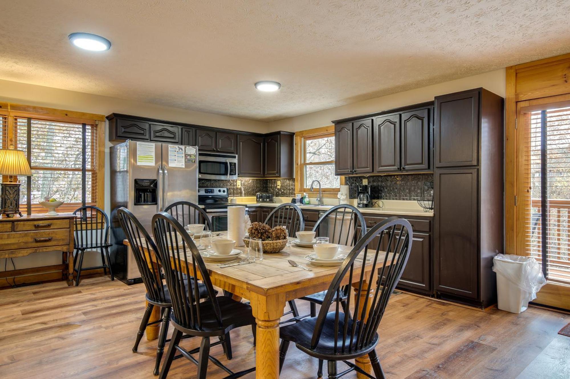 Pet-Friendly Gatlinburg Retreat With Hot Tub! Villa Exteriör bild